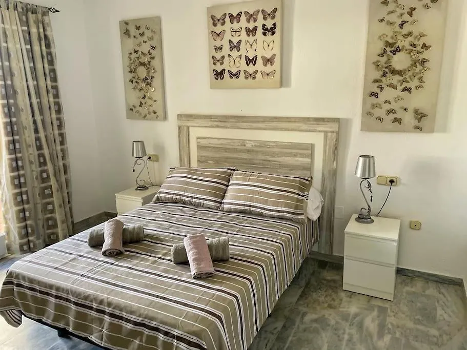 Apartment Monte Duquesa - 4 Bedroom Apt, 3 Bathrooms Close To Port And Beach, Communal Pool Manilva Spain
