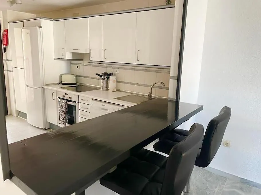 Apartment Monte Duquesa - 4 Bedroom Apt, 3 Bathrooms Close To Port And Beach, Communal Pool Manilva