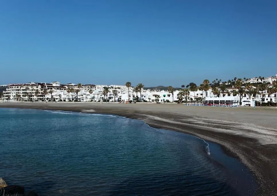 Monte Duquesa - 4 Bedroom Apt, 3 Bathrooms Close To Port And Beach, Communal Pool Manilva Apartment